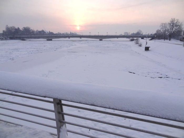 Matija led razbija 25